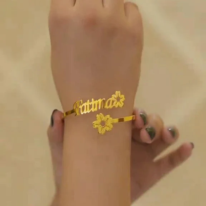 Flower Design Bangle