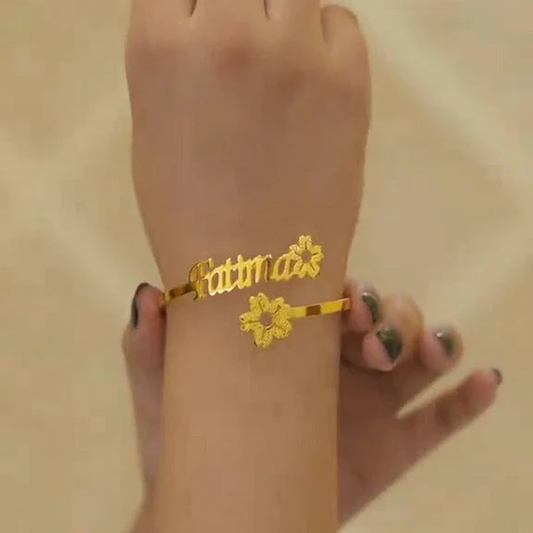 Flower Design Bangle